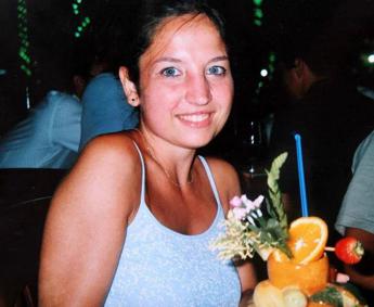 Caso Garlasco, Garante sanziona due programmi tv: “Lesa dignità Chiara Poggi mostrando suo corpo”