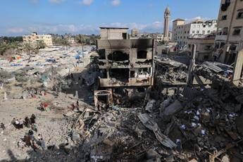 Gaza, Israele conferma uccisione capo militare Hamas: “Sono morti che camminano”