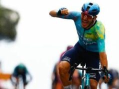 Giro d’Italia, Davide Ballerini vince in volata la sesta tappa. Eulalio sempre in rosa