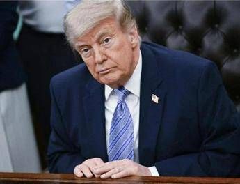 Iran, il dilemma di Trump: accordo o guerra sarà sempre scelta ‘divisiva’