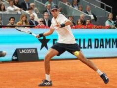 Roland Garros, padre di Jodar litiga con spettatori: “Non vi sedete qui”