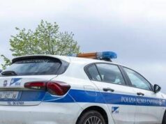 Roma, scontro tra auto e moto: muore 22enne in via Ostiense