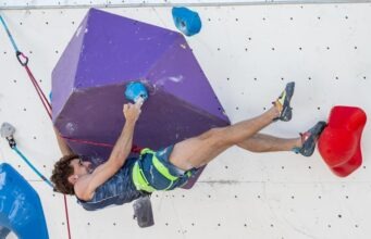 Arrampicata sportiva, esordio in Coppa del Mondo Speed e Lead in Cina Arrampicata