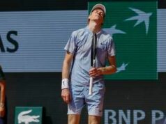 Sinner eliminato al Roland Garros, Binaghi: “Vicini a Jannik, sportività vale più del risultato”