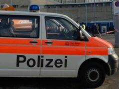 Svizzera, accoltella tre persone gridando ‘Allah Akbar’: arrestato