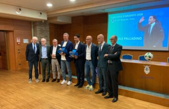 Alessio Delpiano e Raffaele Palladino premiati con la Panchina d’Argento al Memorial Mazza Panchina d'argento