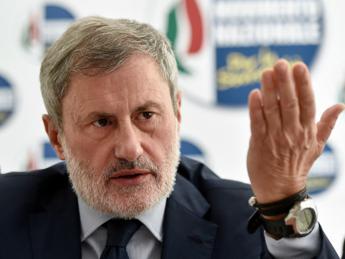 Alemanno esce dal carcere: “Parlerò con Nordio, su sovraffollamento governo non ha fatto nulla”