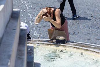 Aria rovente e temperature estreme, inizia la lunga estate calda: le previsioni meteo