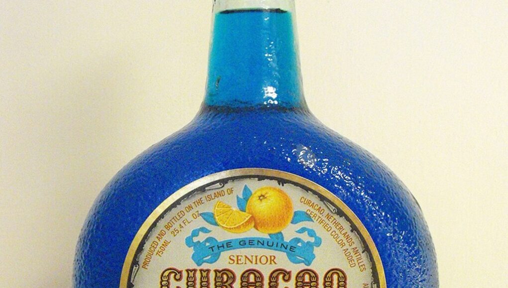 Curacaoliqueursenior Curacao