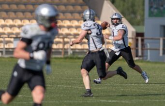 Football americano, i Frogs Legnano pronti per i playoff. Sabato ad Anconta contro i Dolphins Frogs Legnano