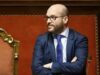 Pro vita, Fontana: “Rimuovere ostacoli economici e sociali e rafforzare sostegni a maternità”