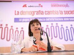 Roccella: “Alla disattenzione verso la famiglia rimediamo con sostegni su 3 pilastri”