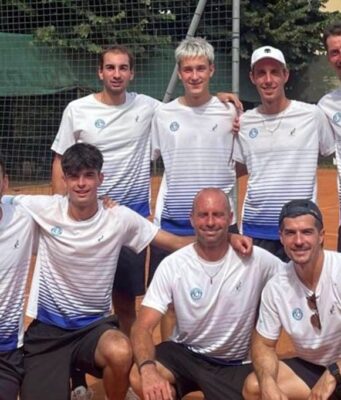 Tennis, impresa Tc Treviglio: batte Galatina (e la sfortuna) e conquista il turno decisivo dei playoff per la Serie A2 Tc Treviglio