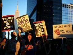 Trump fischiato al Madison Square Garden, i Knicks perdono la gara 3