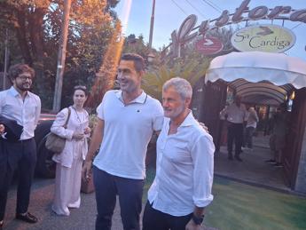 Vannacci e Alemanno a cena: “Berremo vino, qui per parlare di tante cose”