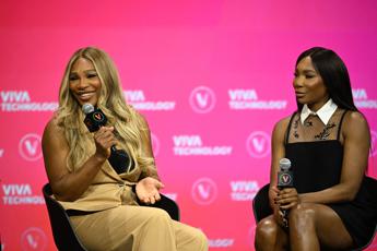 Wimbledon, le sorelle Williams tornano insieme in doppio