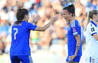 La Nazionale femminile batte la Serbia, ma per la qualificazione diretta ai Mondiali serve un altro colpaccio, anzi due Nazionale femminile