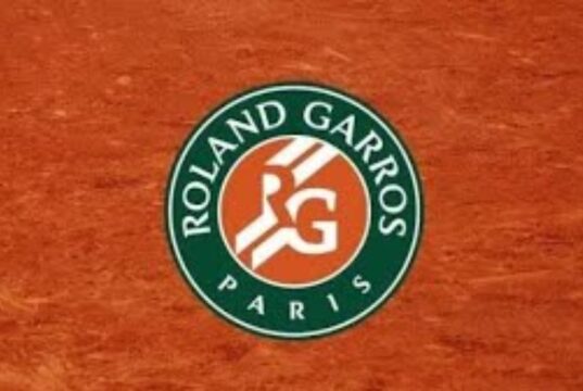 Tennis, la semifinale di domani tra Cobolli e Arnaldi andrà in chiaro sul Nove Roland Garros