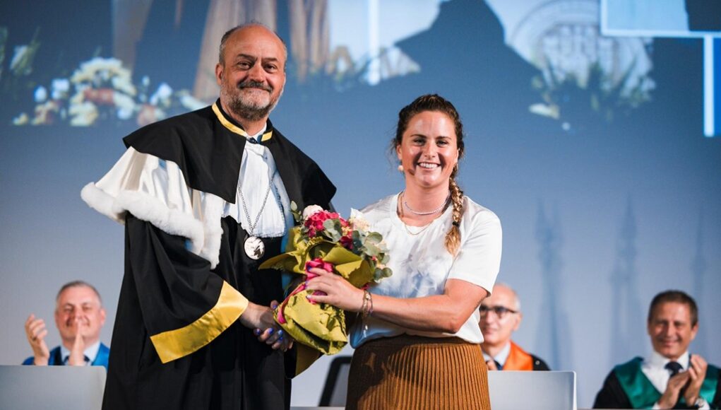 01. Rettore Sergio Cavalieri con Michela Moioli al Graduation Day 2025_UniBg Università di Bergamo