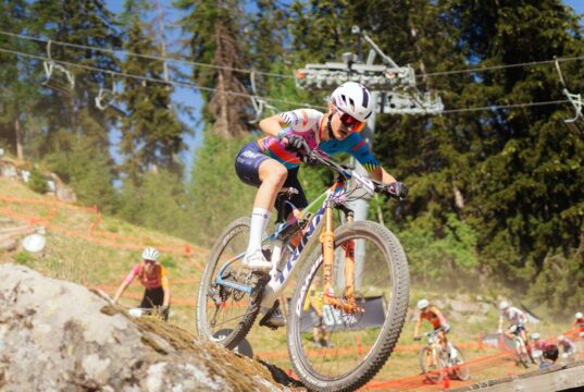 Trinx Factory Team: i successi di Antonia Grangl in Coppa del Mondo (e anche scolastici) Trinx Factory Team