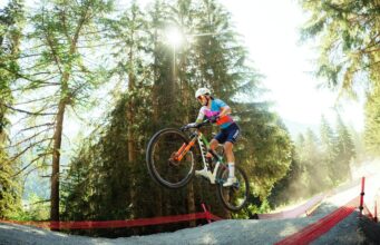 Ciclismo, Antonia Gangl (Trinx Factory Team) conferma il suo valore in Coppa del Mondo anche a La Thuile Ciclismo