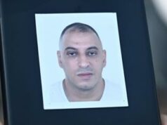 Caso Fakir, al Tg1 immagini body cam poliziotti. Legale agenti: “Contatto con altre persone”