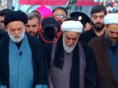 Funerali di Khamenei, spunta un uomo col volto coperto: sui social è caccia a Mojtaba