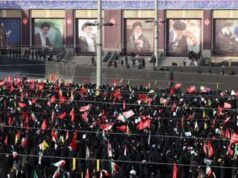 Iran, iniziati i funerali di Khamenei: slogan contro Usa e Israele a Teheran