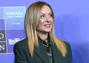 Meloni: “Rispettiamo impegni Nato ma stabiliamo noi priorità”. Su Trump: “Non mi pento di nulla”
