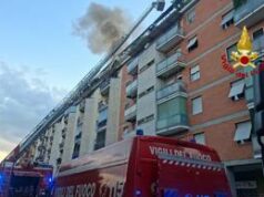Milano, incendio in appartamento: un morto e diversi intossicati