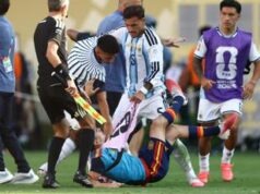 Mondiali, follia Paredes dopo finale: rissa ed espulsione. E Otamendi litiga con Rodri