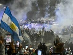 Mondiali, l’Argentina rientra a Buenos Aires senza festa e senza Messi dopo il ko in finale