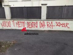 “Nordio ti metto dentro una R4”, scritta choc firmata Br a Roma. Potenziata la scorta al ministro e massima allerta