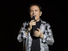 Roby Facchinetti sbaglia testo di ‘Pierre’ e si scusa: “Non mi capitava da 1976…”