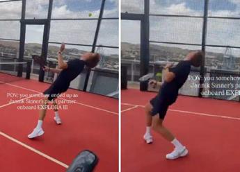 Sinner, il padel fa male: Jannik ‘preso a pallate’