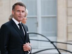 Social, Francia vieta accesso agli under 15: è la prima in Europa