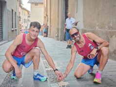 Gandino, Mirko Nicoli (raccoglitore) vince la Corsa della uova Corsa delle uova
