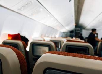 Bologna, comandante Ryanair prima del decollo: “Volo in ritardo per colpa di Lepore”