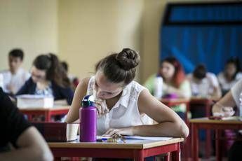 Caldo estremo e aule roventi, l’appello dei medici dell’ambiente: “Rinviare l’apertura delle scuole al Sud”