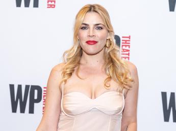 Dawson’s Creek, Busy Philipps: “Ho scoperto di avere un tumore al cervello il giorno dopo la morte di James Van Der Beek”