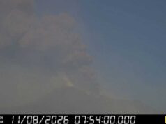Etna in eruzione, oggi ancora disagi all’aeroporto di Catania: voli in arrivo sospesi fino alle 19