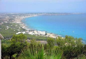 Formentera, italiano muore mentre nuota sulla spiaggia di Llevant