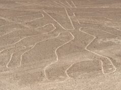 Perù, aereo con italiani a bordo sorvolava Linee di Nazca: cosa sono