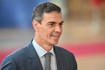 Sanchez in vacanza a Lanzarote, pubblica la sua ‘playlist’