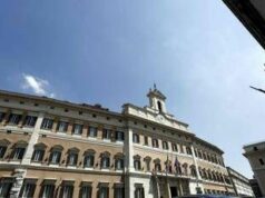 “Smarrita dentiera in Transatlantico”, ma era solo un bite dentale perso da un onorevole sbadato
