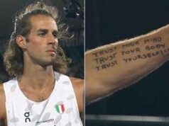 Tamberi oro nel salto in alto, il messaggio sul braccio: “Fidati di te”