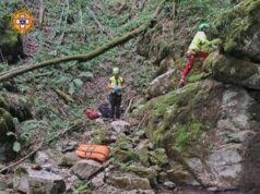 Tenta di salvare 13enne precipitato in una scarpata nel Bosco del Corniglio: morto capo scout