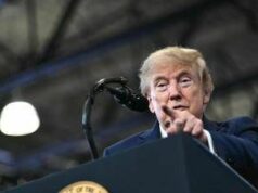 Trump e la mappa con lo Stretto di Hormuz: “Nuovo territorio Usa”. Ira di Teheran: “Illusione che correggeremo”