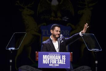 Usa, El-Sayed vince primarie Dem per il Senato in Michigan. Trump: “Un perdente comunista che odia ebrei e Israele”