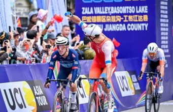 Davide Persico sfiora il successo nella seconda tappa della China Xizang Trans-Himalaya China Xizang Trans-Himalaya